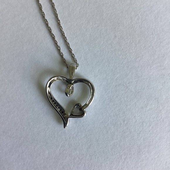 925 10K Silver Ribbon Infinity Heart Necklace Magnetic Closure - Picture 8 of 13